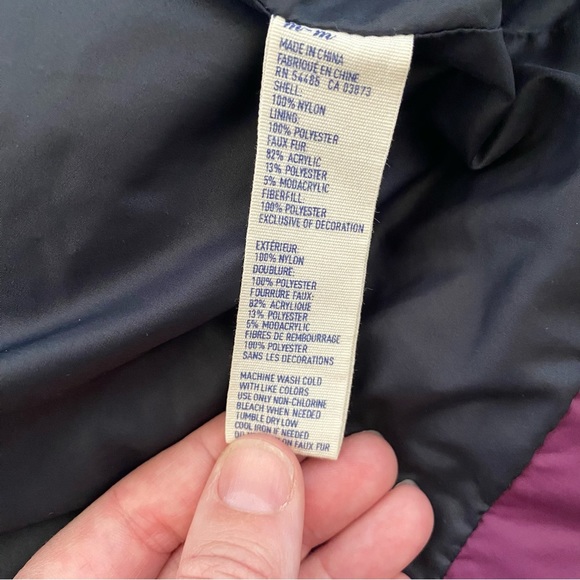 American Eagle Puffer Vest size medium - Picture 8 of 9